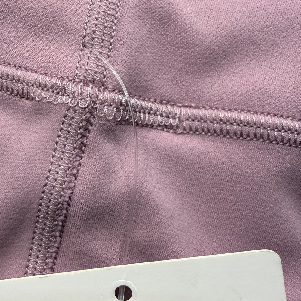 NWT 💕 lululemon Align HR Crop 23”  Lavender Luxe Crop Leggings - Picture 6 of 7